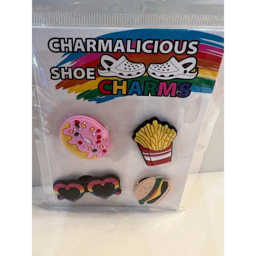 NWT Charmalicious Charms 4‎ pack